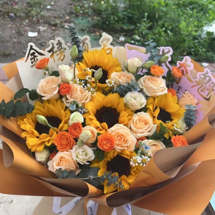 呼和浩特土默特左旗送高考生什么花
